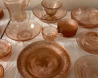 Federal Glass Depression Cabbage Rose pattern, 1929-1939