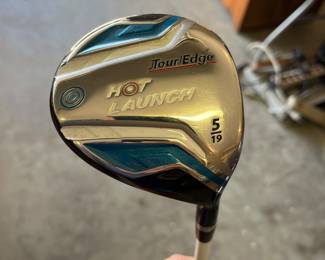 Wonderful set of Tour Edge golf clubs...like new