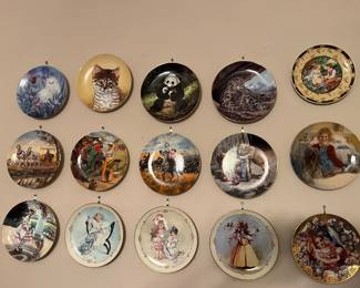 Collectible plates