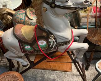 Carousell horses