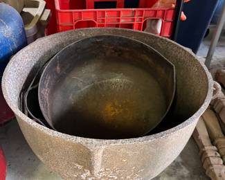 cast iron kettles
