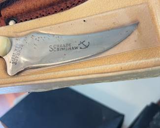 Schrade Scrimshaw knife