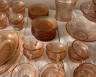 Federal Glass Depression Cabbage Rose pattern, 1929-1939