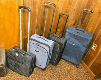 181 Luggage Selectionmin