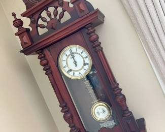 181 Vintage Cherry Repro Lippinzaner Horse Clockmin