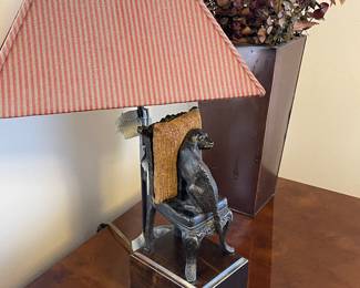 Dog statue lamp in need of repair 