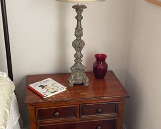 There are a pair of these nightstands and lamps 