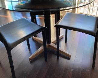 MCM round dining table