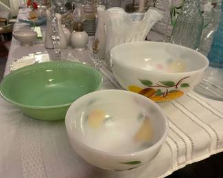 Fire king vintage bowls