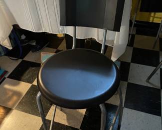 There are 6 of these barstools.