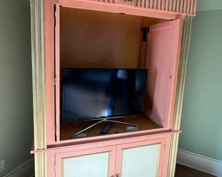 99. Painted 2pc Entertainment Cabinet (48" x 25" x 79")