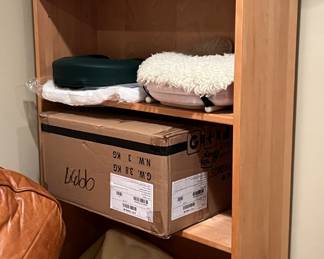 114. Vermont Precision Woodworks 5 Shelf Bookcase (30" x 12" x 65") (as is)