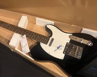 Guitar signed nelson