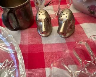 Vintage salt and pepper shakers