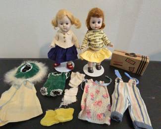 Pair of Dolls Ginger with Accessories