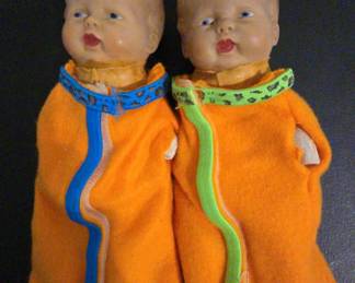 Pair of Baby Dolls in Pumpkin Popovers