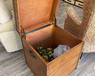 Storage End Tables (2)