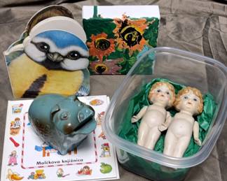 Pair of Japanese Bisque Dolls Other Finds