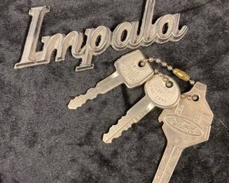 Impala Metal Emblem And Ford Pinto Keys