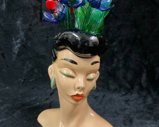Dorothy Kindell Polynesian Woman Bead And Glass Flowers
