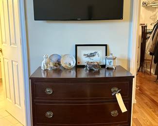 Mahogany 3 -Drawer chest