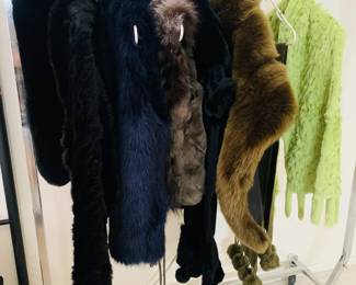 Real Fur & Faux Fur Wraps