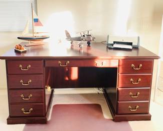 Office Desk