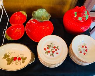 Poppytrail Strawberry Dishes