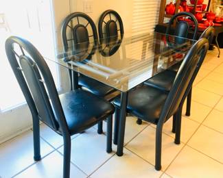 Kitchen Table with 6 Black Chairs