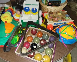 Few vintage toys