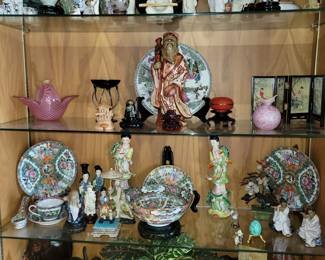 Oriental decor/figurines
