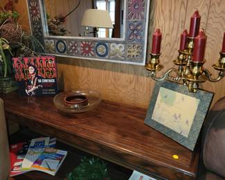 Wall table