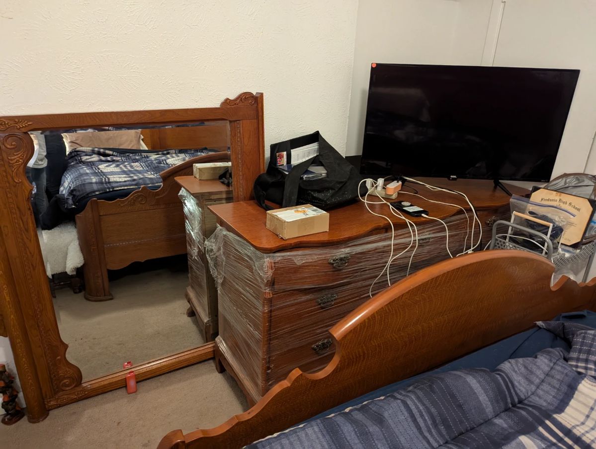 6 piece king size buy Lexington fine furniture no mattress