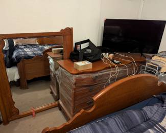 6 piece king size buy Lexington fine furniture no mattress