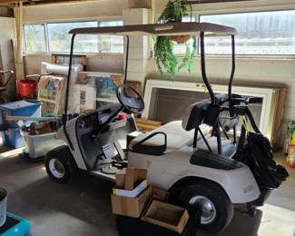 E Z Go golf cart