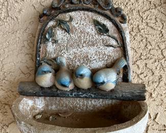 OUTDOOR DECOR