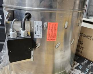 Lot 106 | The Original Can-Fan, ETALINE EL 020 E401, 240V, 6
