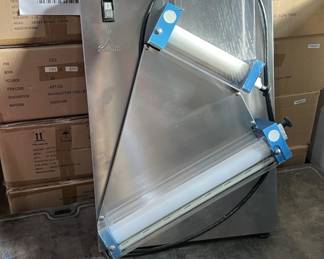 
Lot 3 | Arcobaleno Pizza Sheeter Dough Sheeter Machine