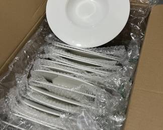 
Lot 14 | (20) Dudson China Large Deep UFO Bowl Plate
