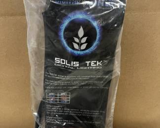  Solis Tek Digital Lighting, Digital Splitter