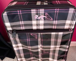 Roxy suit case