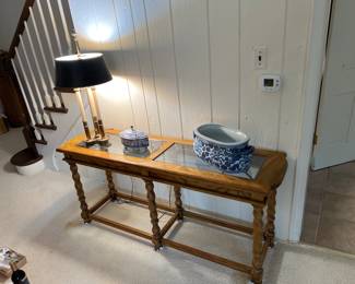 Entryway table