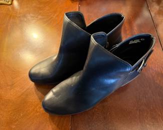 Never worn rain boots