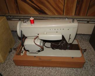Vintage Singer Sewing Machine