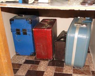 Vintage suitcases, cases