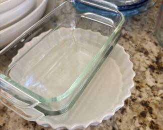 GLASS BAKEWARE