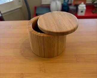 SALT CELLAR
