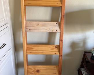 LADDER