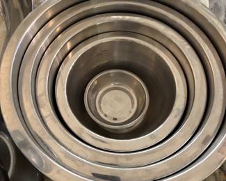 MIXING BOWLS