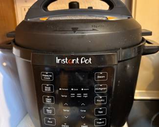 Instant Pot Multi Cooker